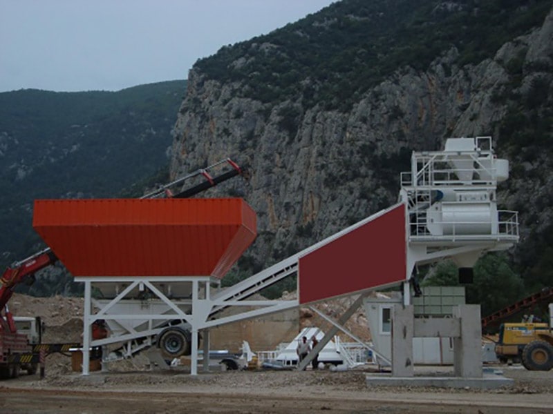 HWK M-35 Mobile Concrete Batching Plant